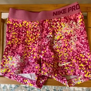 Nike pro multicolored shorts